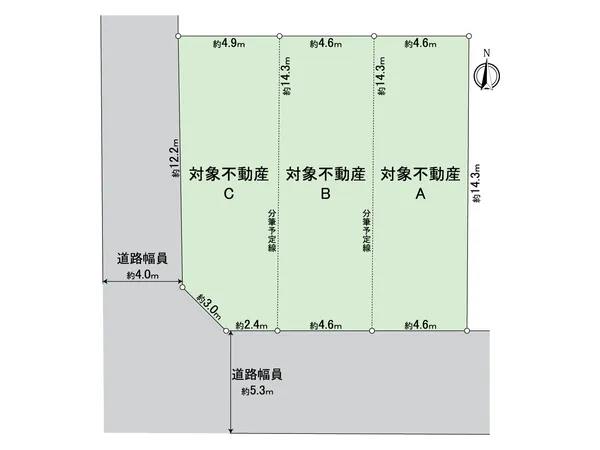 敷地全体の形状を示す区画図です。隣地との距離感や接道状況が確認できます。