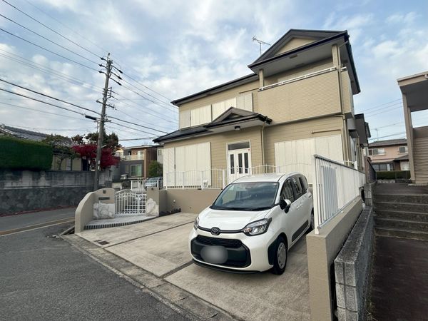 日進市梅森台4丁目 戸建 前面道路含む外観 日進市梅森台4丁目 戸建 前面道路含む外観