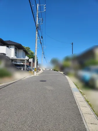 前面道路含む外観