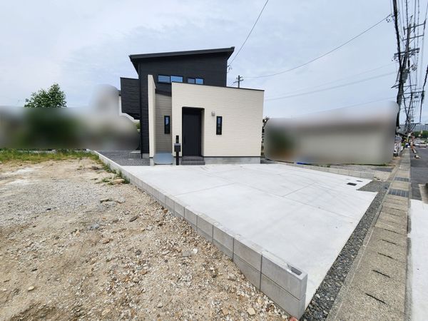 長久手市岩作東中 外観