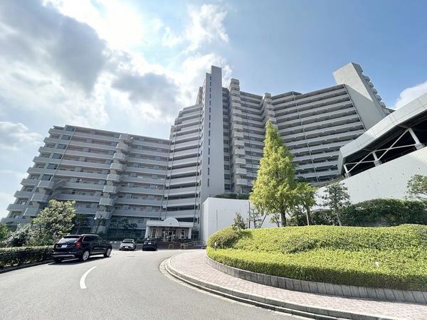 野村新瀬戸ヒルズ・ウインザーズパークイーストウイング 外観