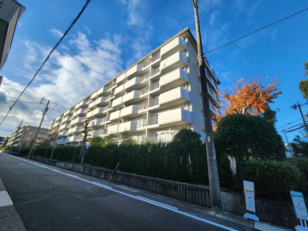 シーアイマンション本郷 外観