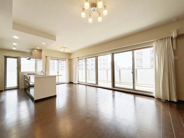 セントハート藤が丘 リビング