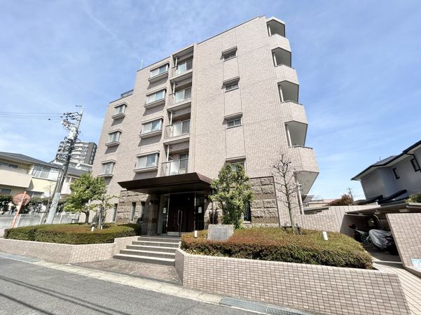 ロイヤルシャトー緑ケ丘 外観