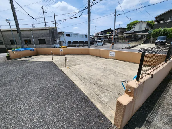 ゴミ捨て場