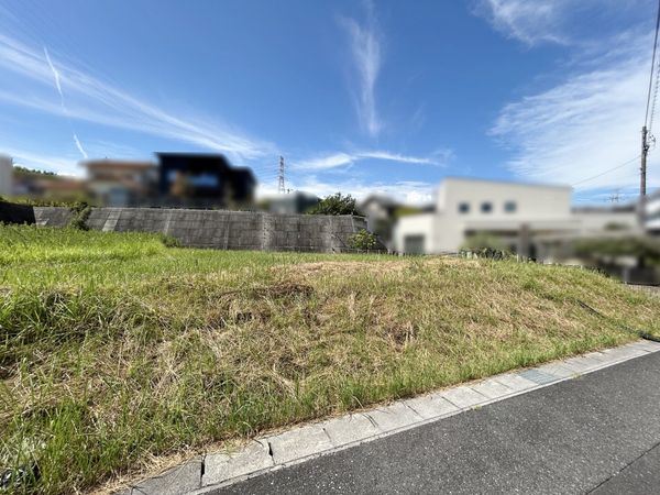 三重郡朝日町白梅の丘東一丁目