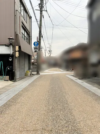 前面道路を含む現地写真