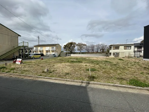 【現地写真】南側/幅員約4.0ｍに接道のした整形地。日当たりの良好です。