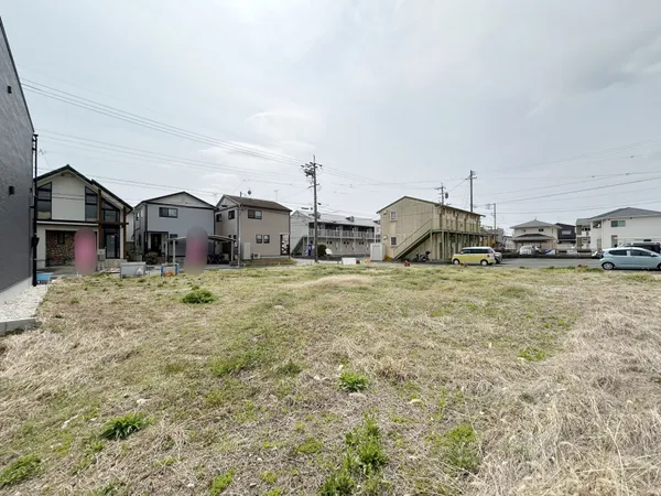 【現地写真】いずれも建築条件はありません。お好きなハウスメーカー・工務店でご検討可能。