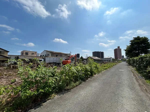 現地