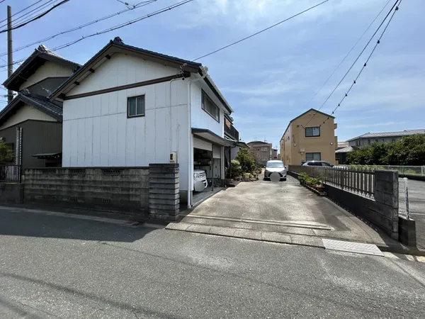 現地