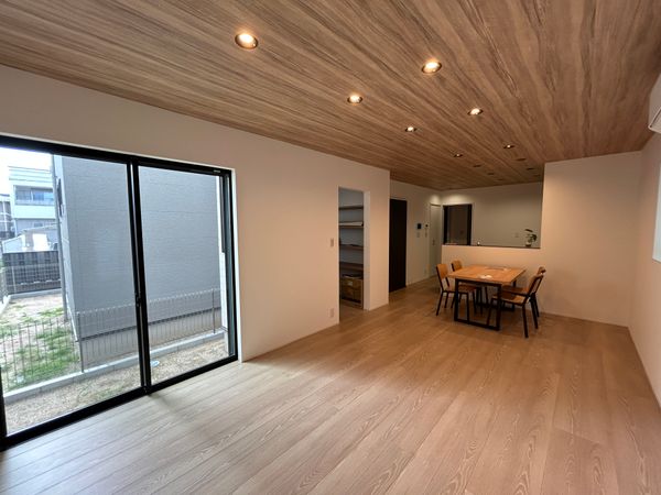 豊橋市西橋良町 新築戸建 4号棟 リビング