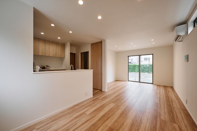 豊橋市向山東町 戸建 1号棟 リビング 豊橋市向山東町 戸建 1号棟 リビング