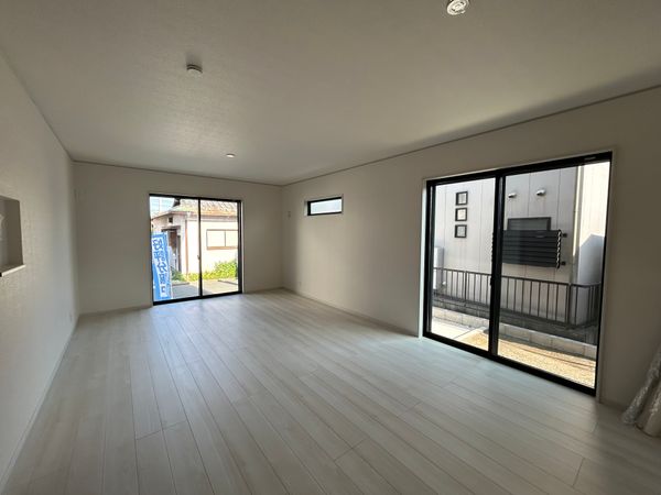 豊橋市花中町 新築戸建2号棟 リビング 豊橋市花中町 新築戸建2号棟 リビング