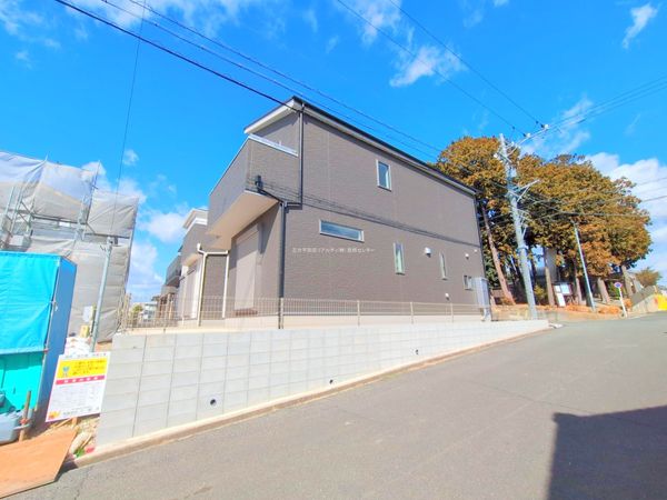 豊橋市東小鷹野1丁目 新築戸建3号棟 駐車場 豊橋市東小鷹野1丁目 新築戸建3号棟 駐車場
