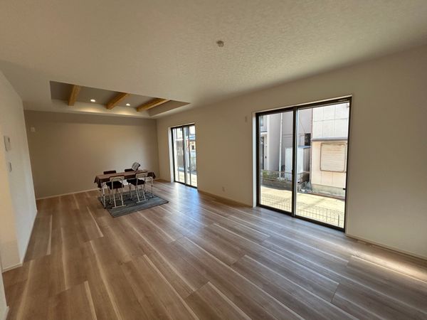 豊橋市三本木町字新東上 新築戸建1号棟 リビング 豊橋市三本木町字新東上 新築戸建1号棟 リビング