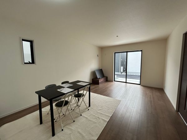 豊川市平尾町神田 新築戸建2号棟 リビング 豊川市平尾町神田 新築戸建2号棟 リビング