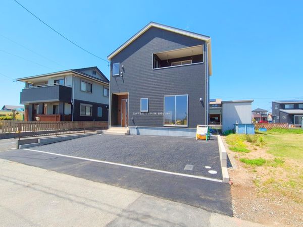 豊川市小坂井町野地 新築戸建1号棟 外観