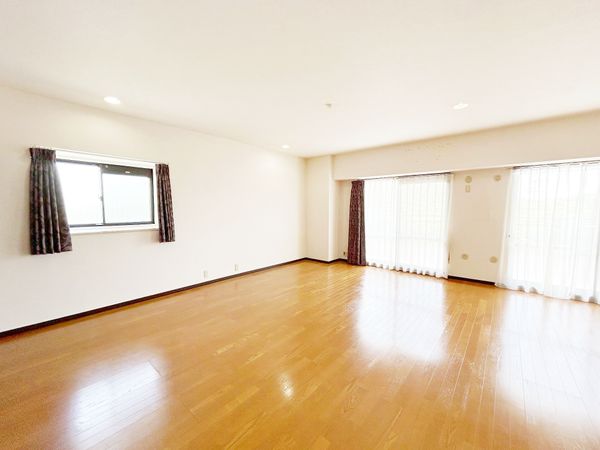 ライオンズマンション豊橋北山 B棟 リビング