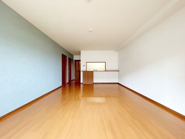 ピュアライフ草間Ⅲ リビング