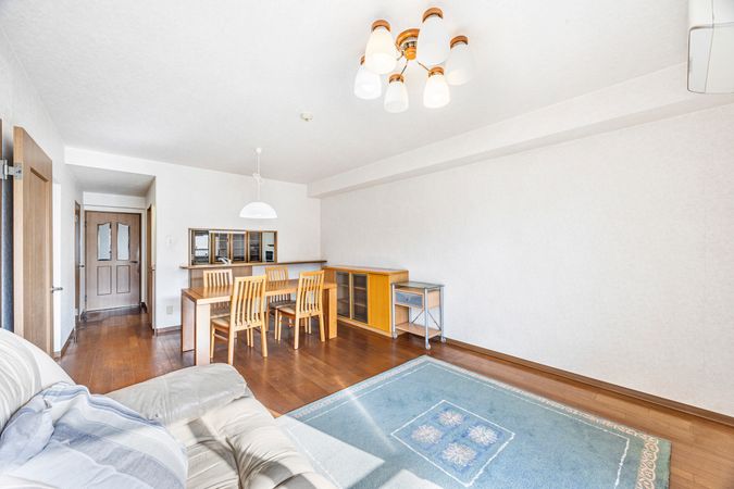 アーバンライフ羽根井図書館前 リビング アーバンライフ羽根井図書館前 リビング