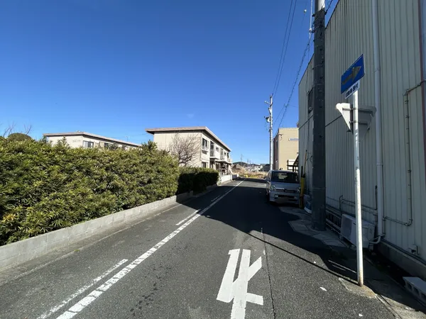 【前面道路】ミニストップ蒲郡三谷北通店まで徒歩2分（約130ｍ）です。