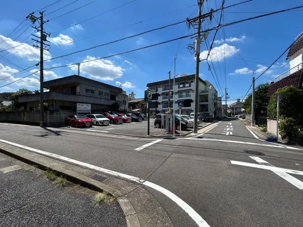 東側道路(約8.0ｍ)