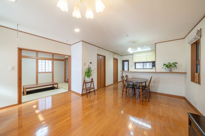 北区辻町5丁目 リビング 北区辻町5丁目 リビング