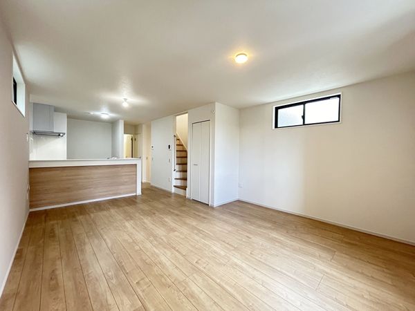 北区上飯田南町3丁目 リビング 北区上飯田南町3丁目 リビング