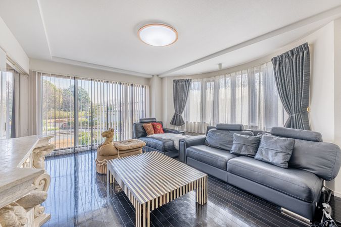 千種区東山元町3丁目 リビング