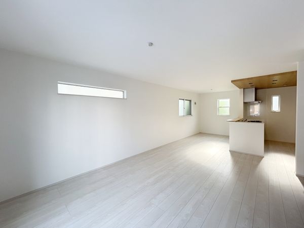 名古屋市守山区鳥羽見1丁目 新築戸建 2号棟 リビング 名古屋市守山区鳥羽見1丁目 新築戸建 2号棟 リビング