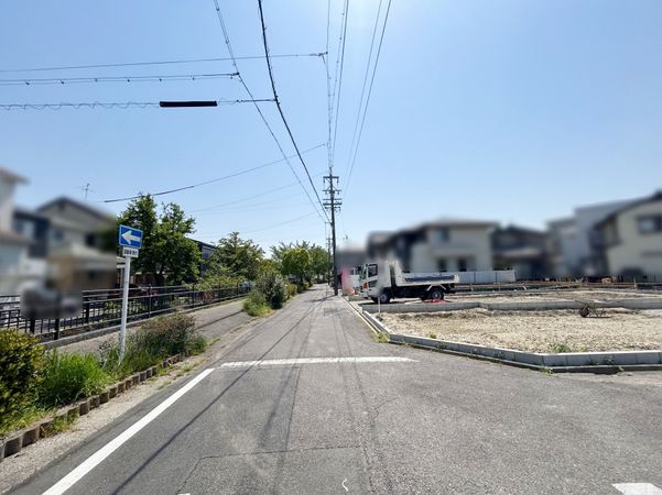 名古屋市守山区永森町 新築戸建 1号棟 前面道路含む外観 名古屋市守山区永森町 新築戸建 1号棟 前面道路含む外観