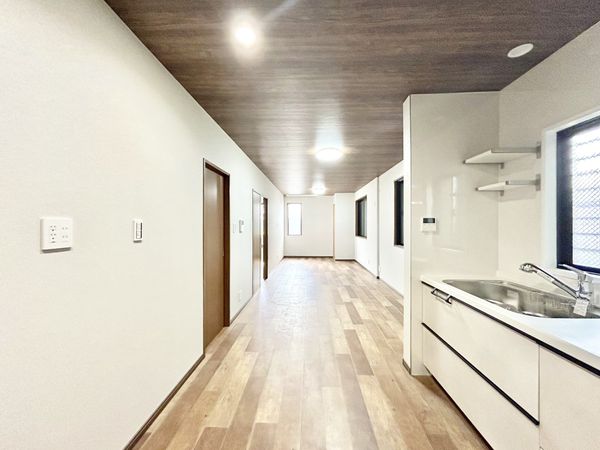 名古屋市北区杉栄町2丁目 リビング 名古屋市北区杉栄町2丁目 リビング