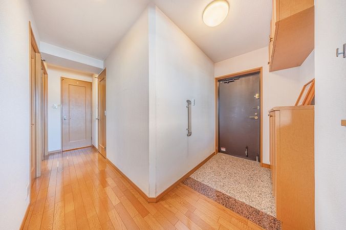 サンハウス徳川 玄関