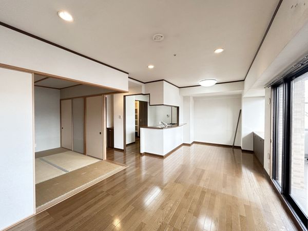 ライオンズマンション平安通 リビング
