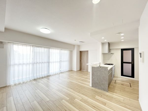 ラビデンス守山町南 リビング ラビデンス守山町南 リビング