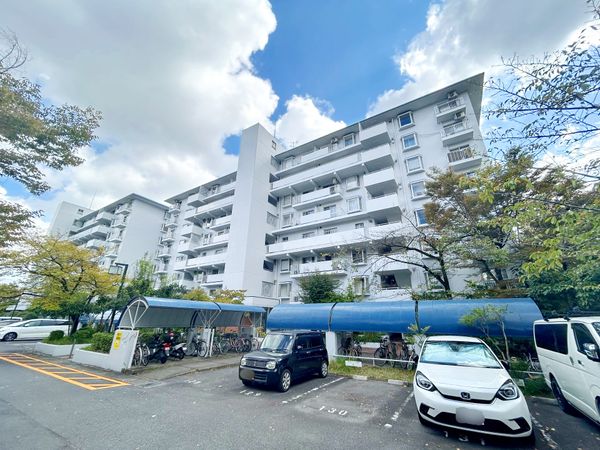 神宮東パークハイツ4号棟 外観 神宮東パークハイツ4号棟 外観