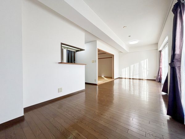 ダイアパレス六番町 リビング