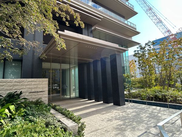 NAGOYA the TOWER エントランス NAGOYA the TOWER エントランス