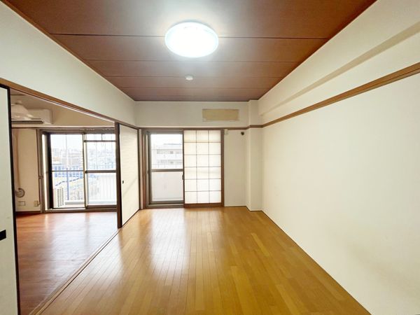 イトーピア八島マンション リビング イトーピア八島マンション リビング