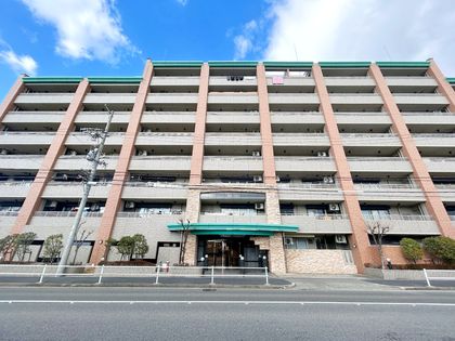 カルティア熱田 外観