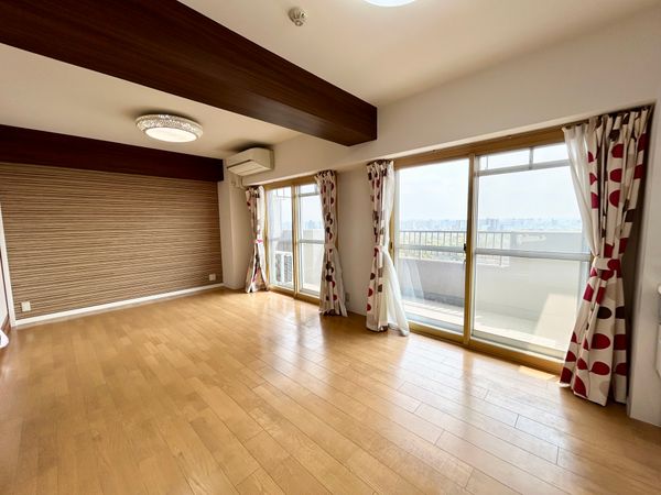 エスポア神宮西 リビング リビング