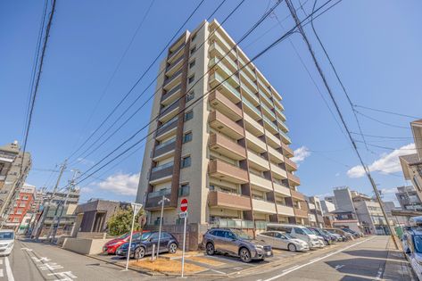 ファミリアーレ尾頭橋 外観