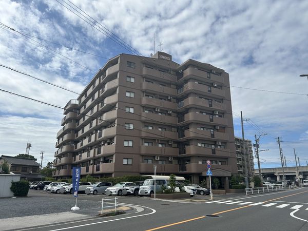 サンハウス八田 外観