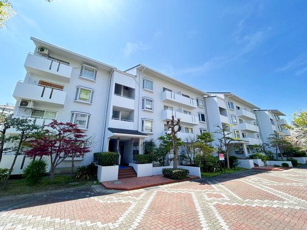 神宮東パークハイツ 3号棟 外観