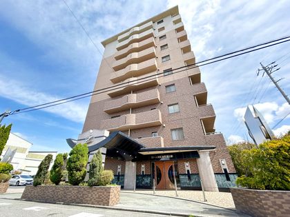 ラドーニ南区南野風の館 外観
