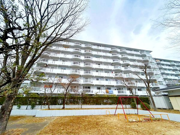 神宮東パークハイツ4号棟 外観