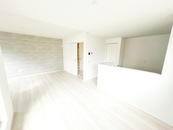 千種区清明山1丁目 リビング 千種区清明山1丁目 リビング