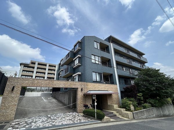 パークハイム覚王山 外観