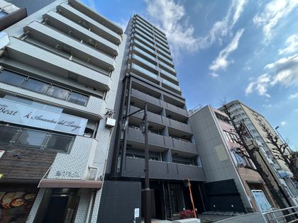 プレサンスロジェ池下駅前 外観